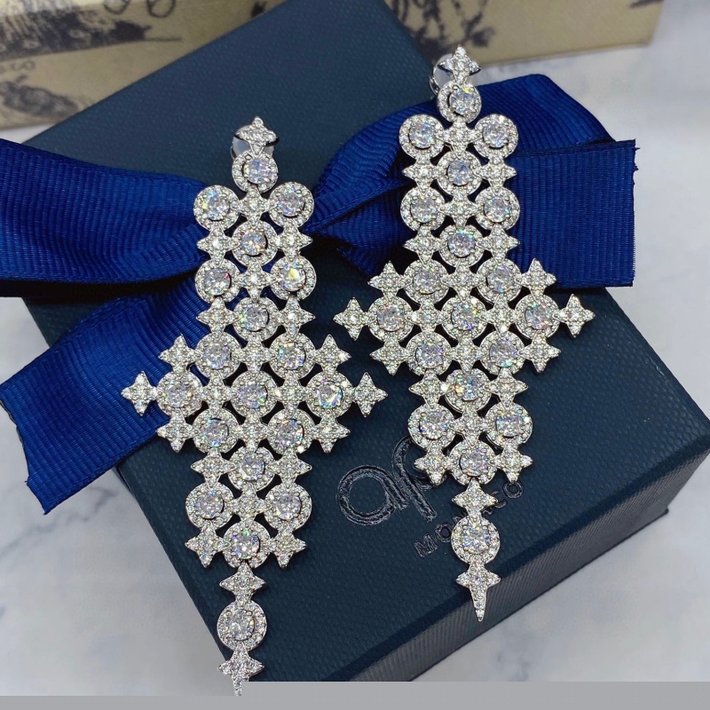 Apm Earrings